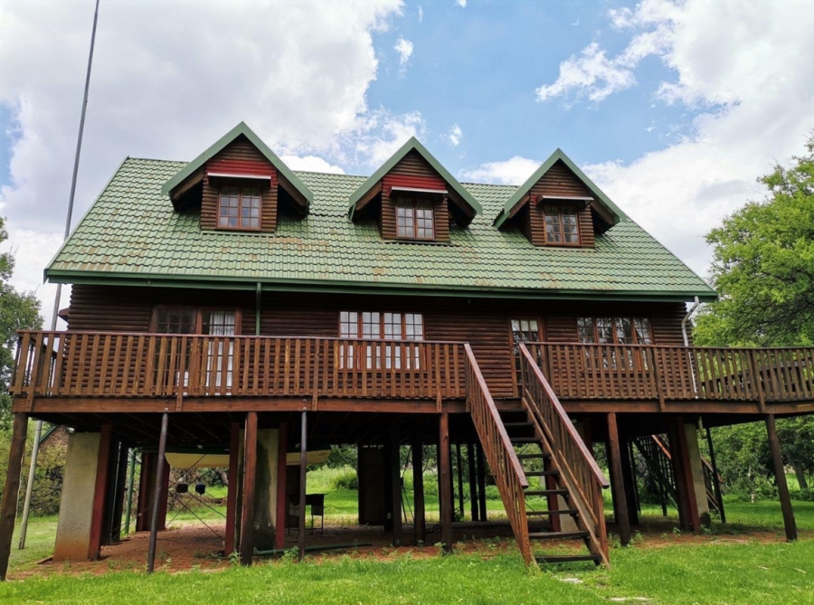 4 Bedroom Property for Sale in Vredefort Free State